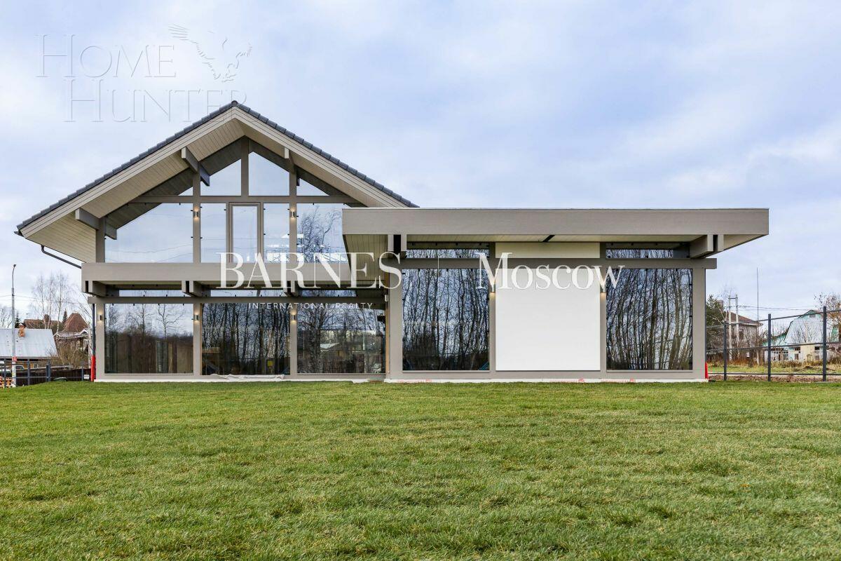 2-этажный коттедж 470 м² без отделки