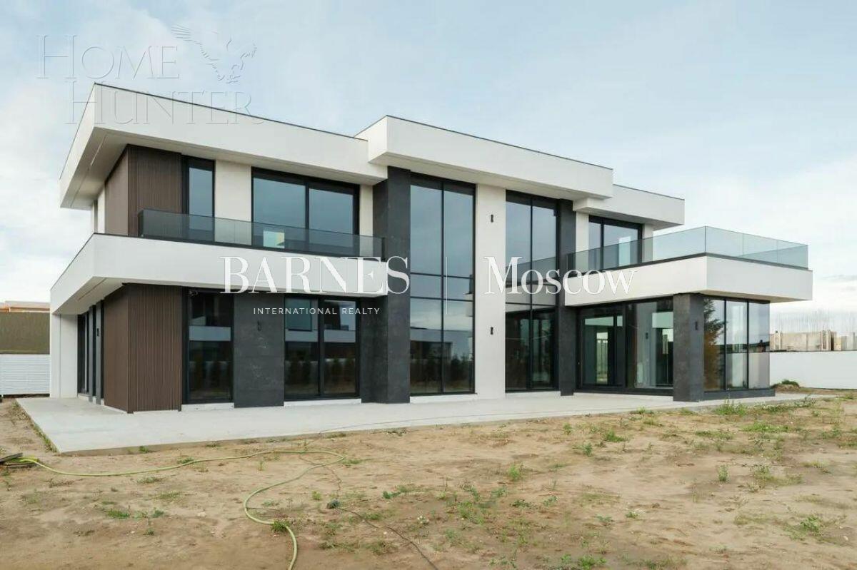 2-этажный коттедж 430 м² без отделки