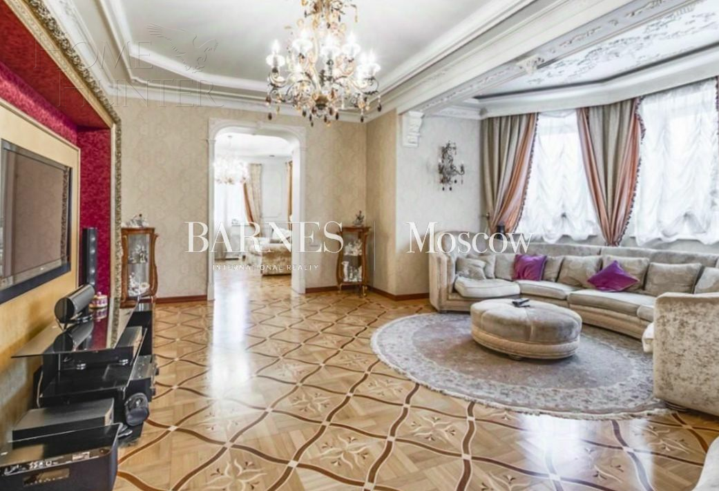 2-этажный коттедж 460 м² с отделкой