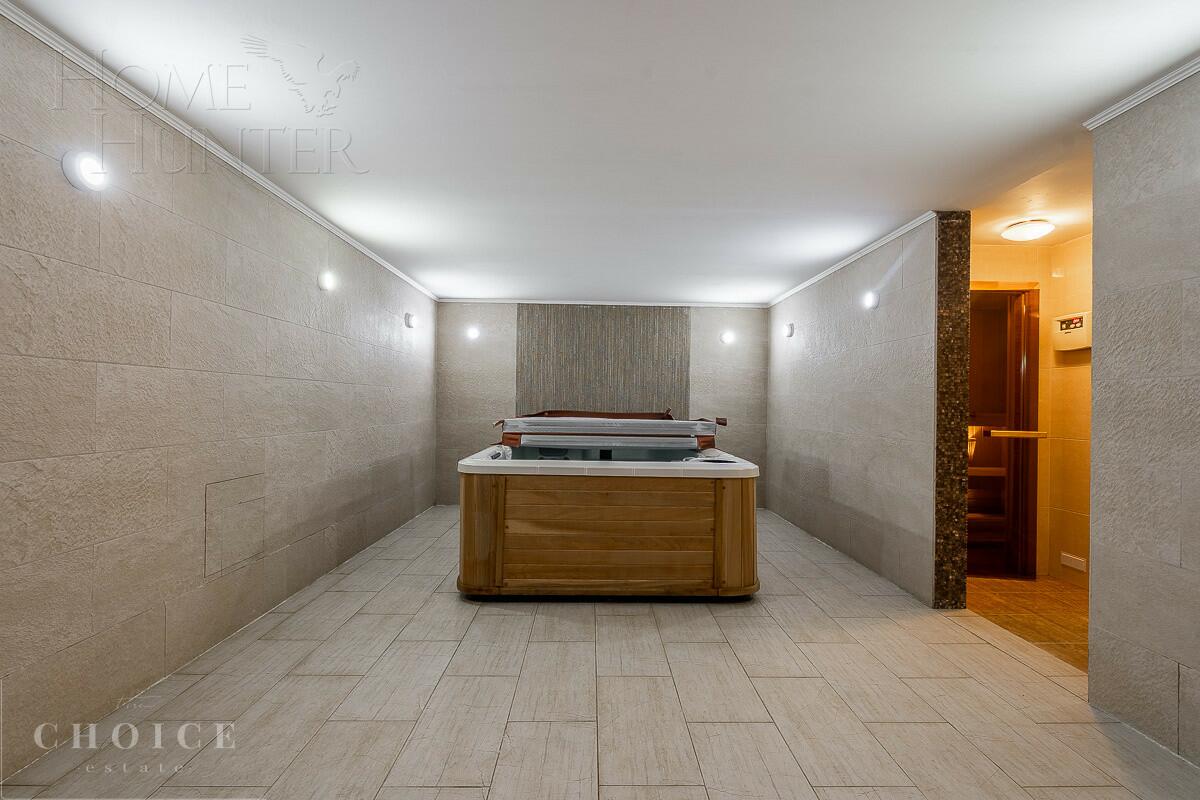 2-этажный коттедж 660 м² с отделкой