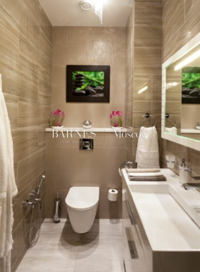 2-этажный коттедж 1 860 м² с отделкой