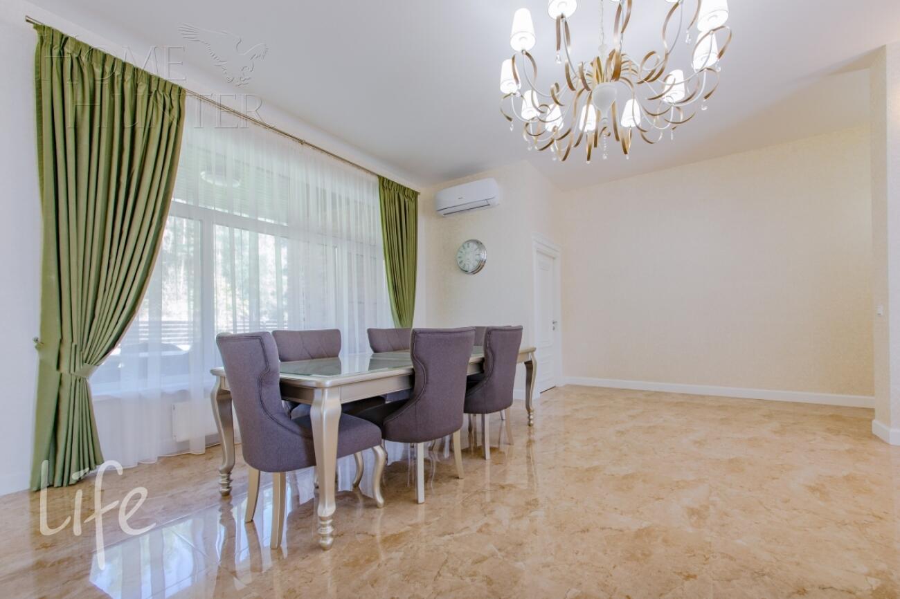 1-этажный коттедж 328 м² с отделкой