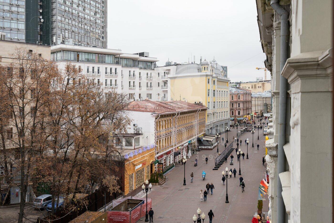 6-КОМН. КВАРТИРА С ОТДЕЛКОЙ 315.4 М² НА 4 ЭТАЖЕ