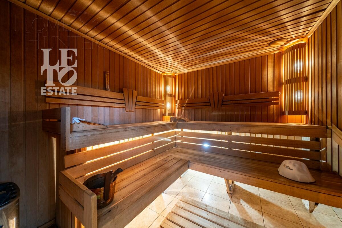 3-этажный коттедж 1 176.8 м² с отделкой