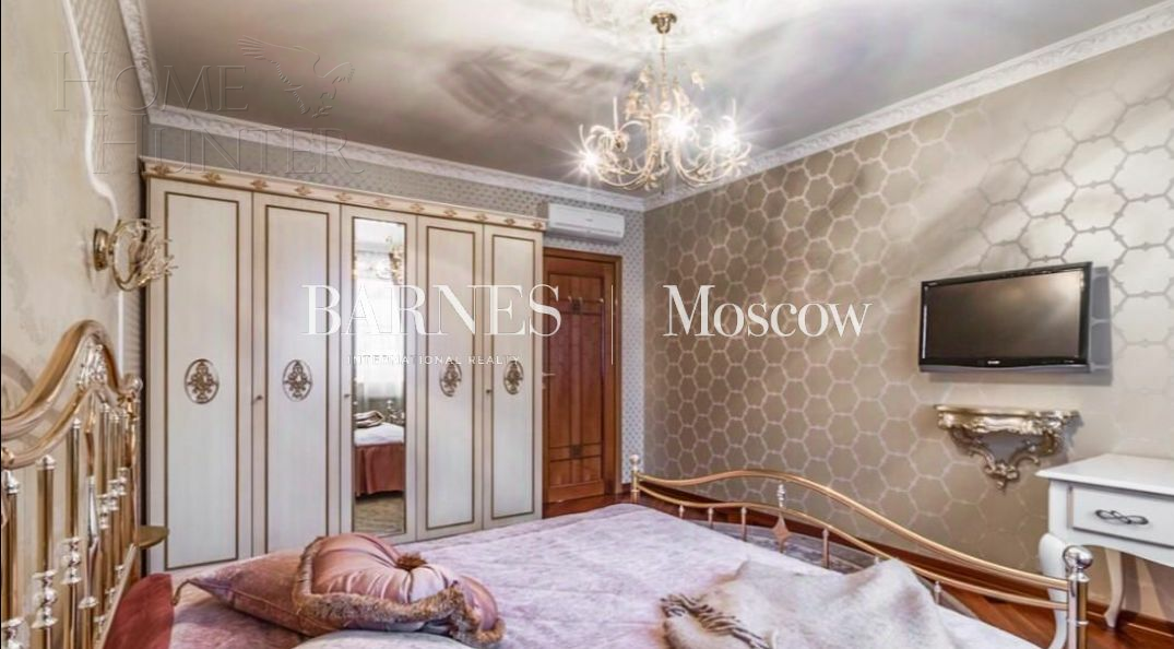 2-этажный коттедж 460 м² с отделкой