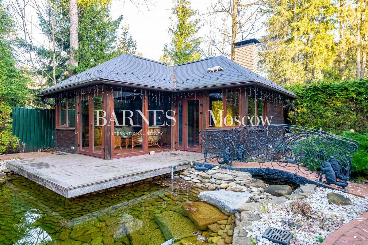 2-этажный коттедж 365 м² с отделкой