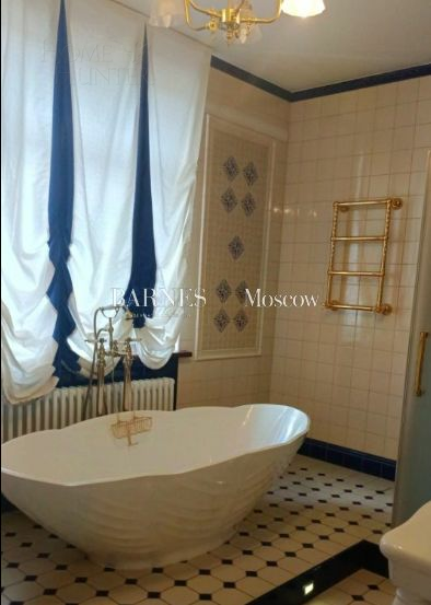 2-этажный коттедж 800 м² с отделкой