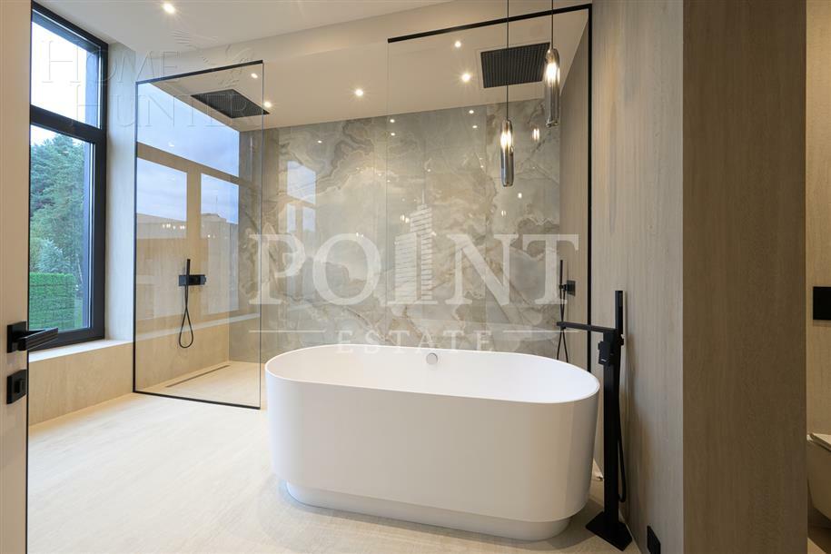 2-этажный коттедж 622 м² с отделкой