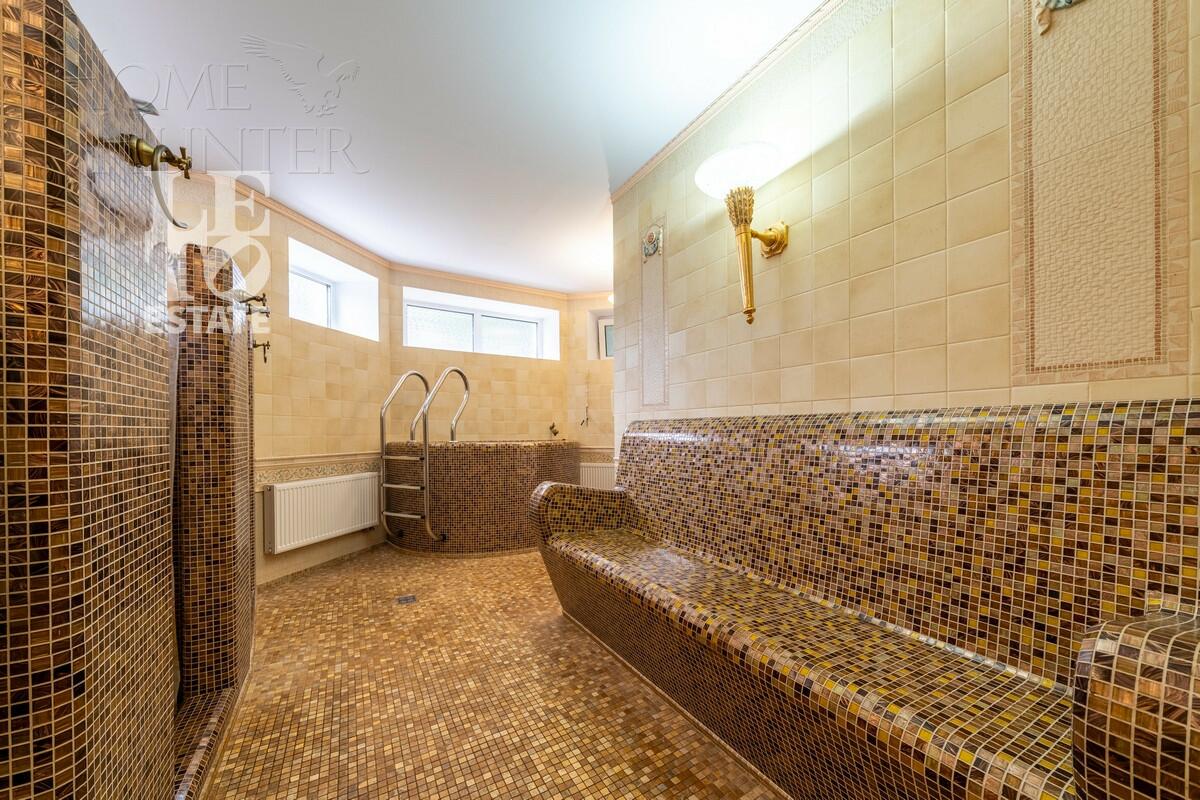 3-этажный коттедж 1 176.8 м² с отделкой