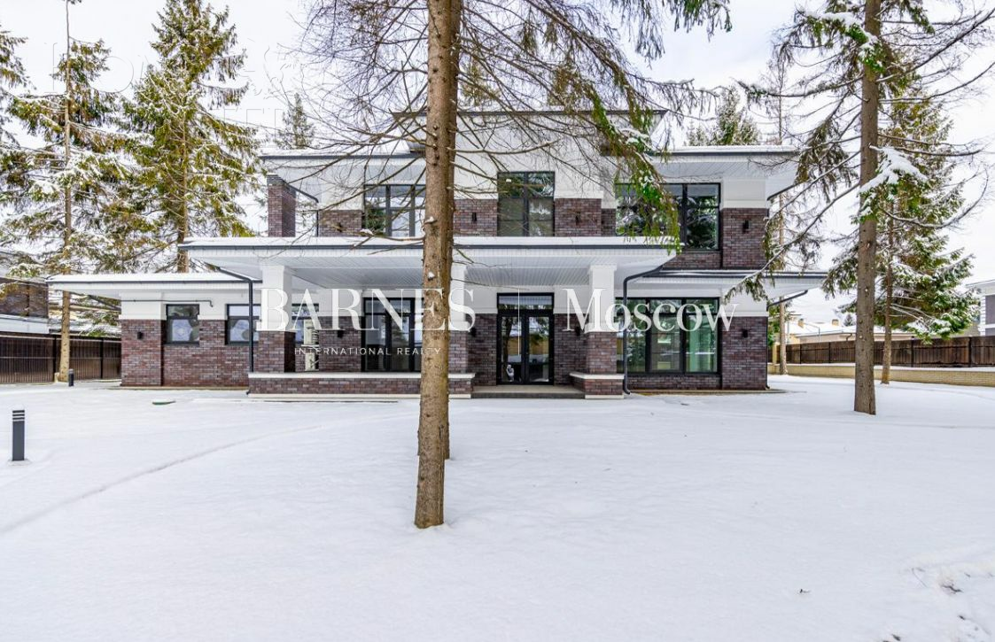 2-этажный коттедж 504 м² с отделкой