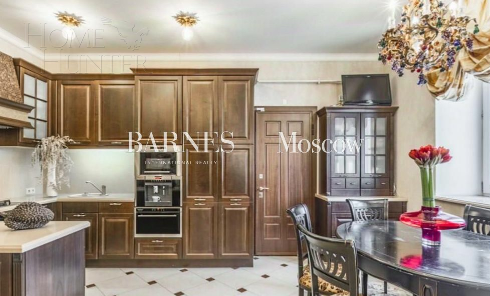 2-этажный коттедж 460 м² с отделкой