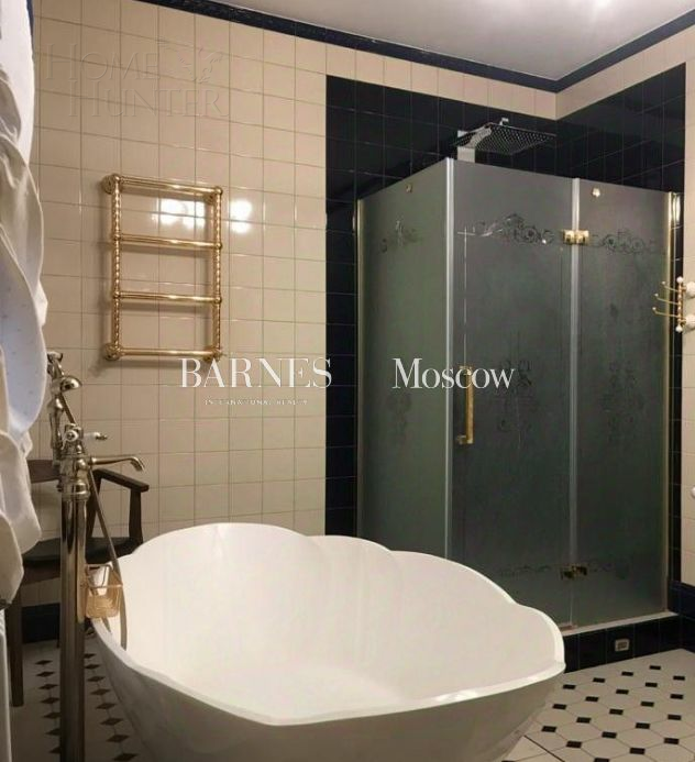 2-этажный коттедж 800 м² с отделкой