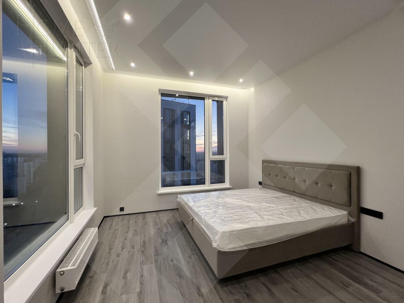 4-КОМН. КВАРТИРА С ОТДЕЛКОЙ 100 М² НА 32 ЭТАЖЕ