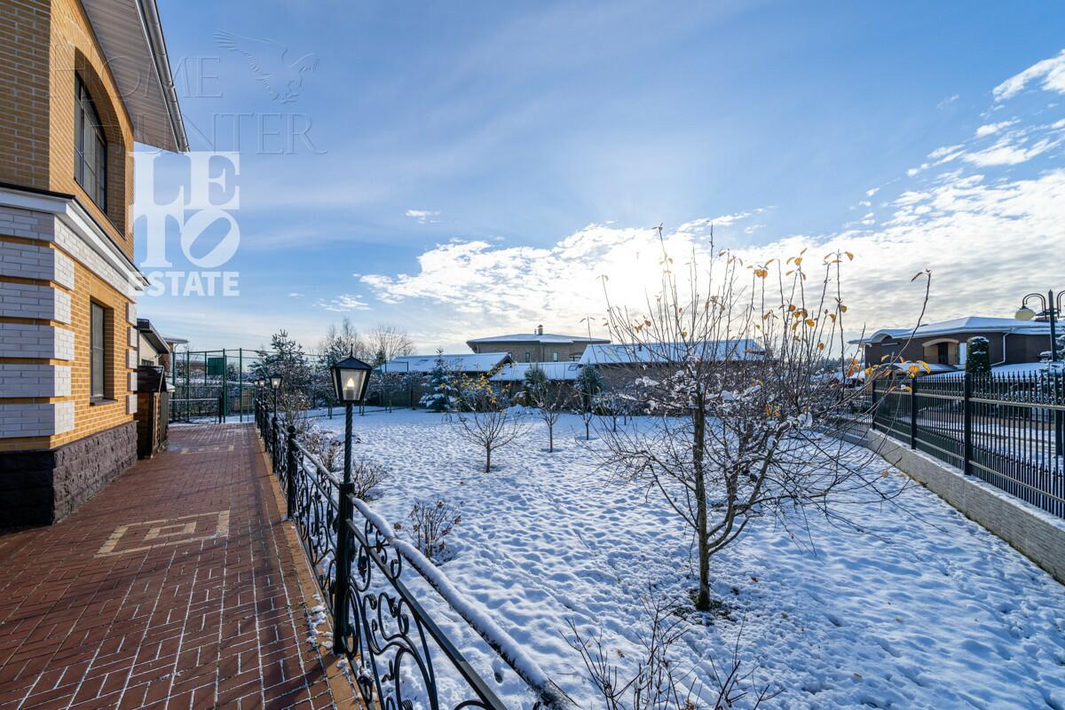 2-этажный коттедж 530 м² с отделкой