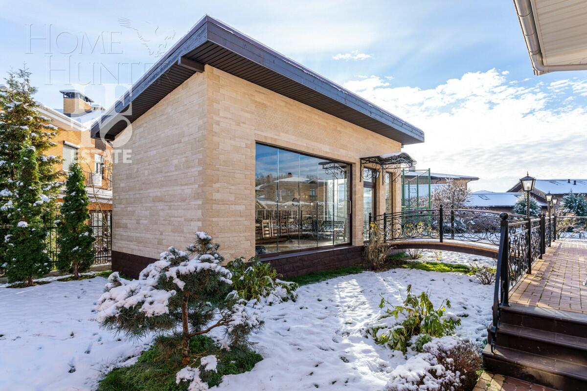 2-этажный коттедж 530 м² с отделкой