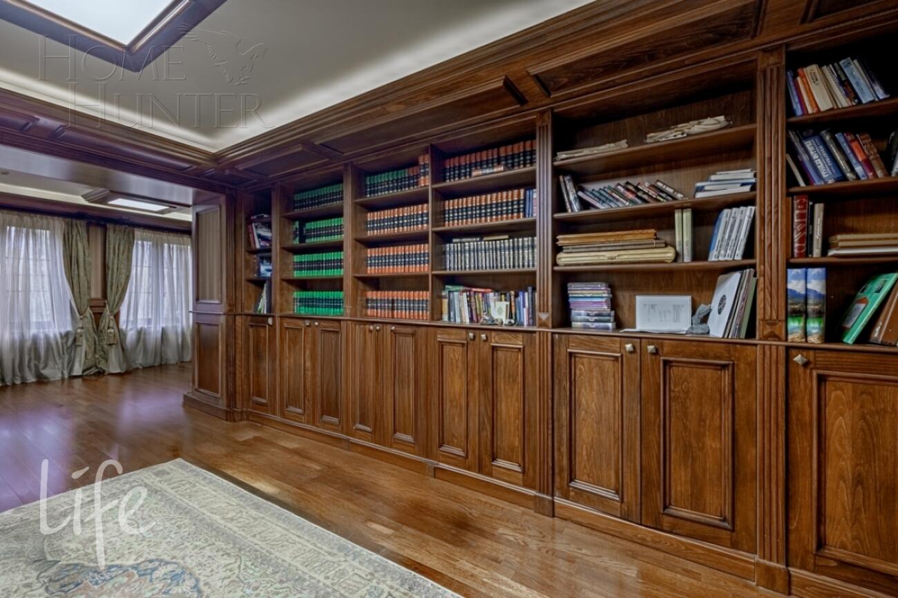 2-этажный коттедж 565 м² с отделкой