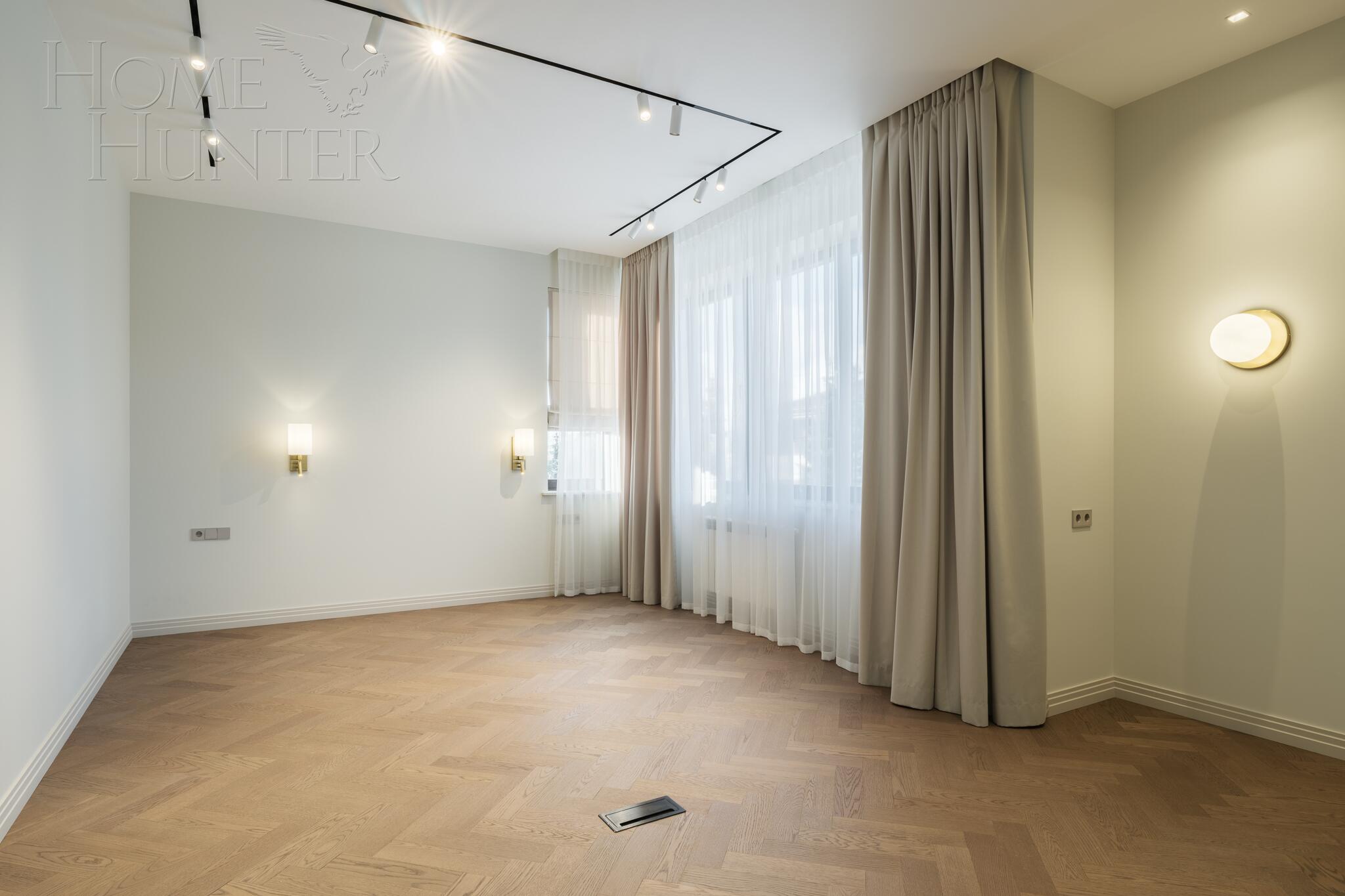 2-этажный коттедж 352 м² с отделкой