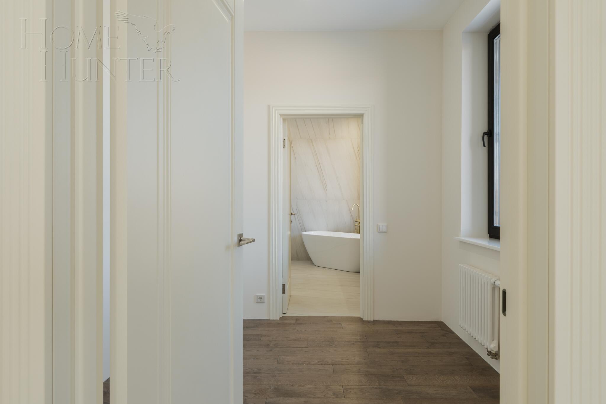 2-этажный коттедж 330 м² с отделкой