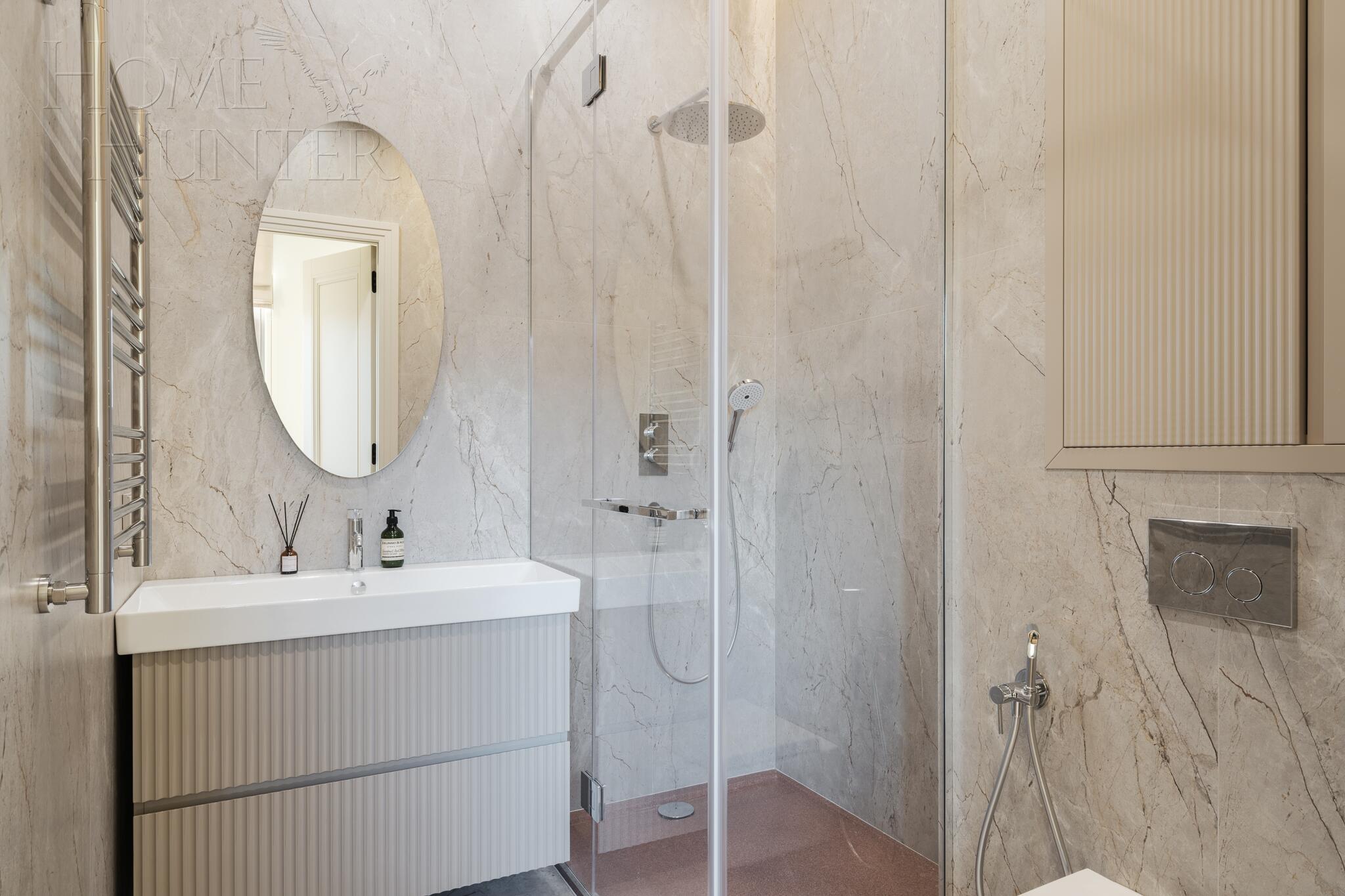 2-этажный коттедж 352 м² с отделкой