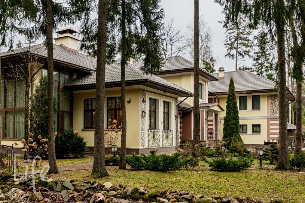 2-этажный коттедж 565 м² с отделкой