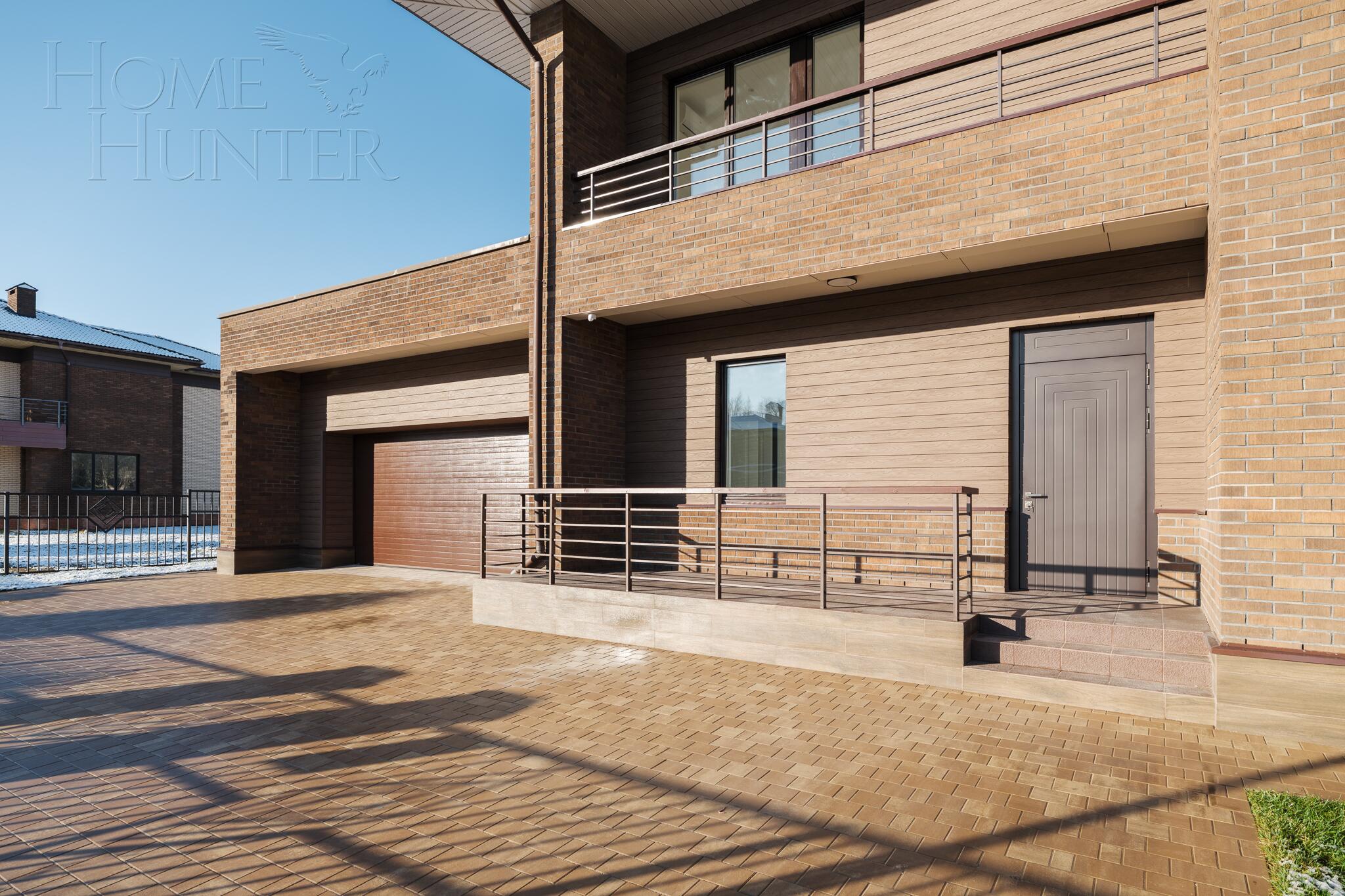 2-этажный коттедж 330 м² с отделкой