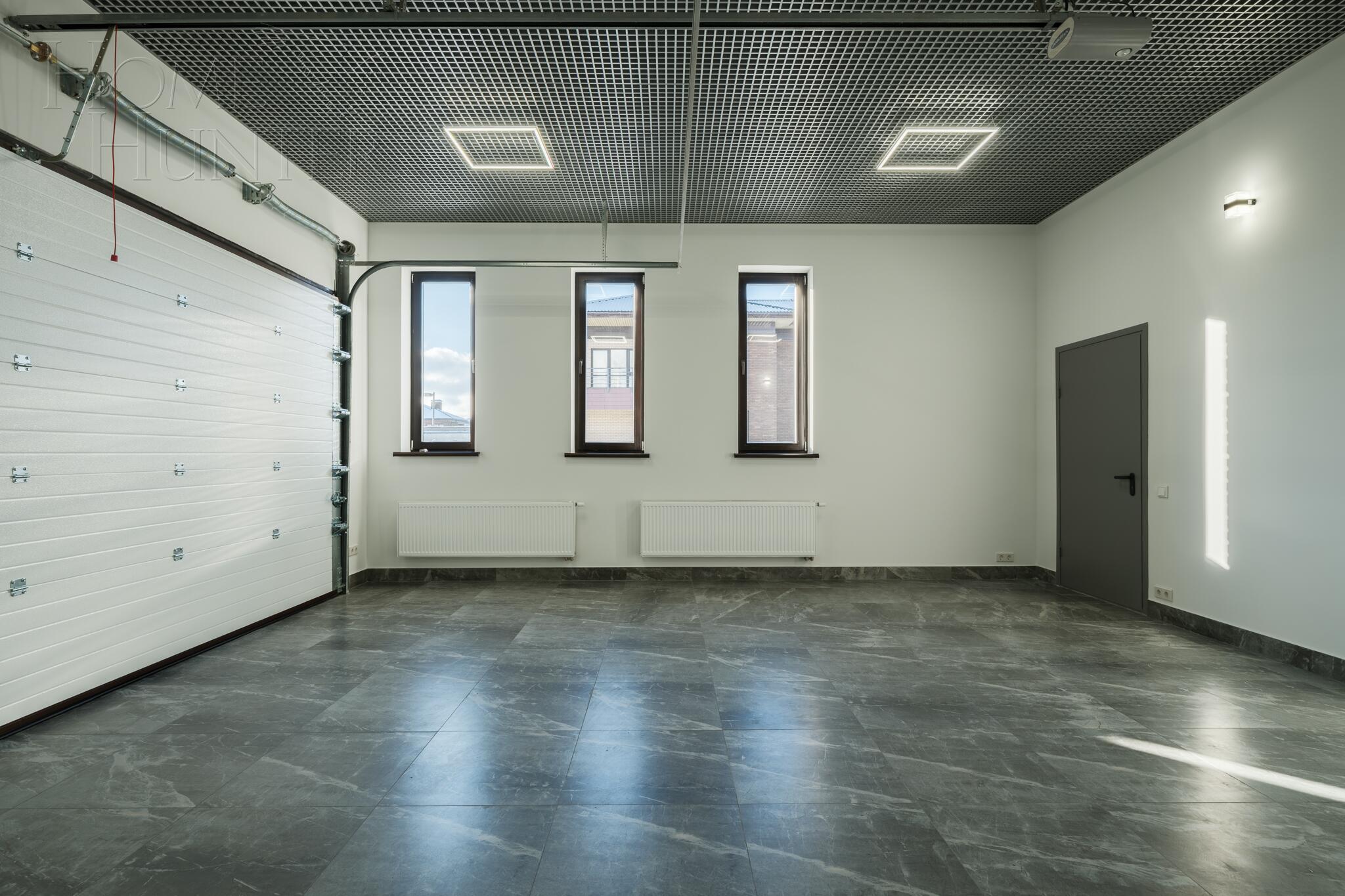 2-этажный коттедж 330 м² с отделкой