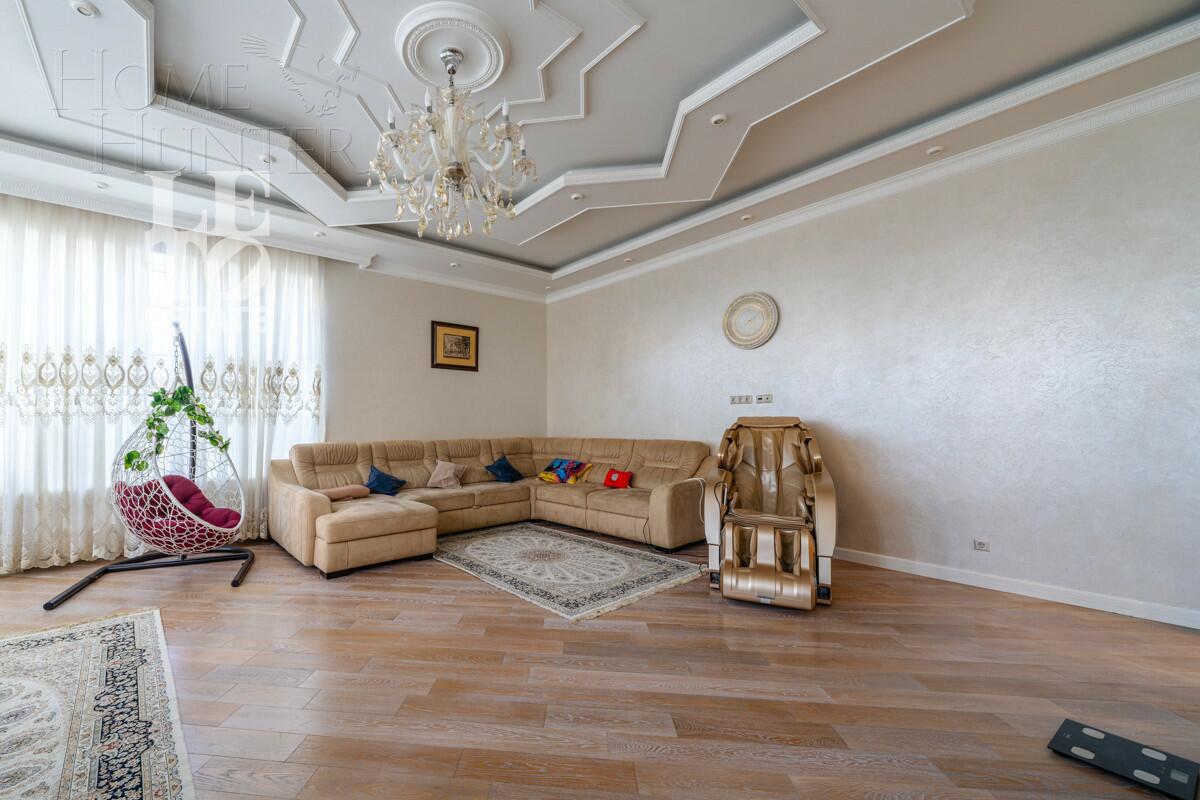 2-этажный коттедж 530 м² с отделкой