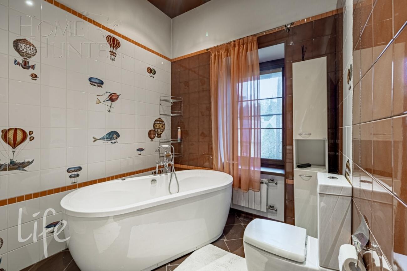 2-этажный коттедж 565 м² с отделкой