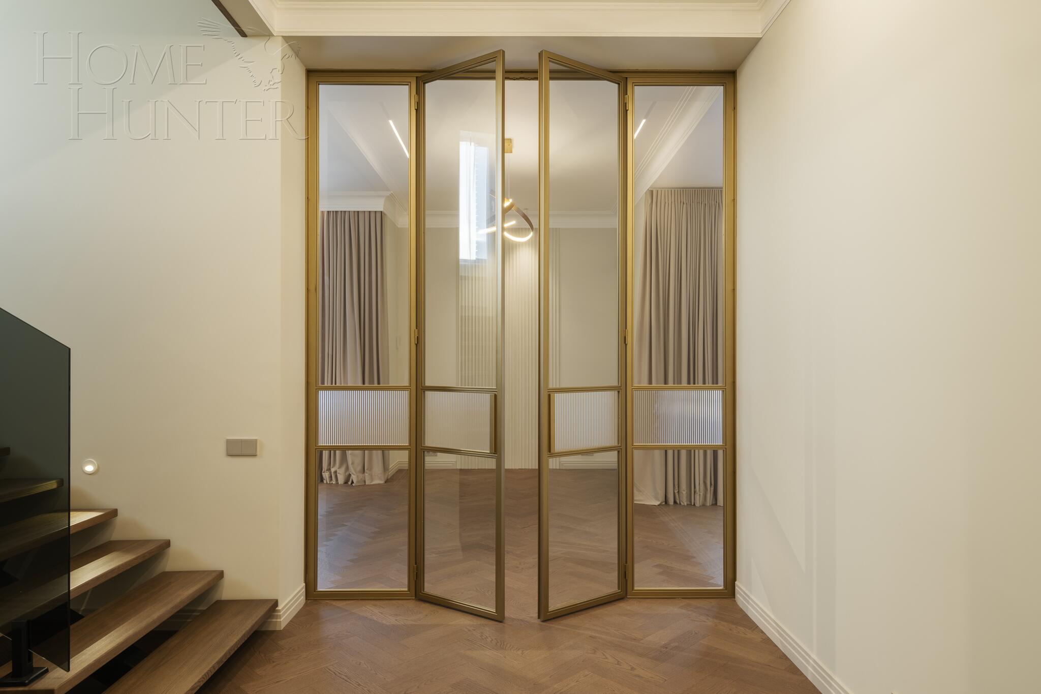 2-этажный коттедж 352 м² с отделкой