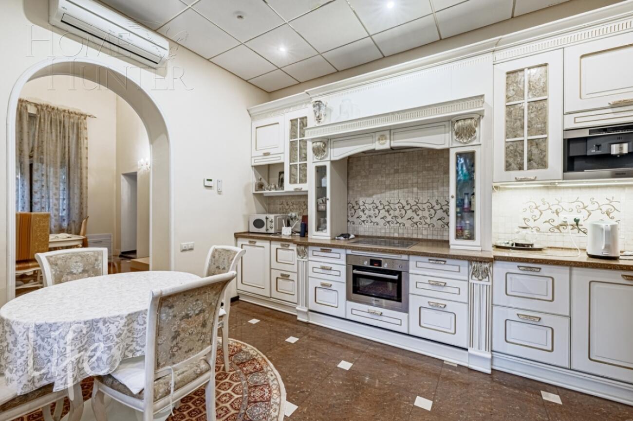 2-этажный коттедж 565 м² с отделкой