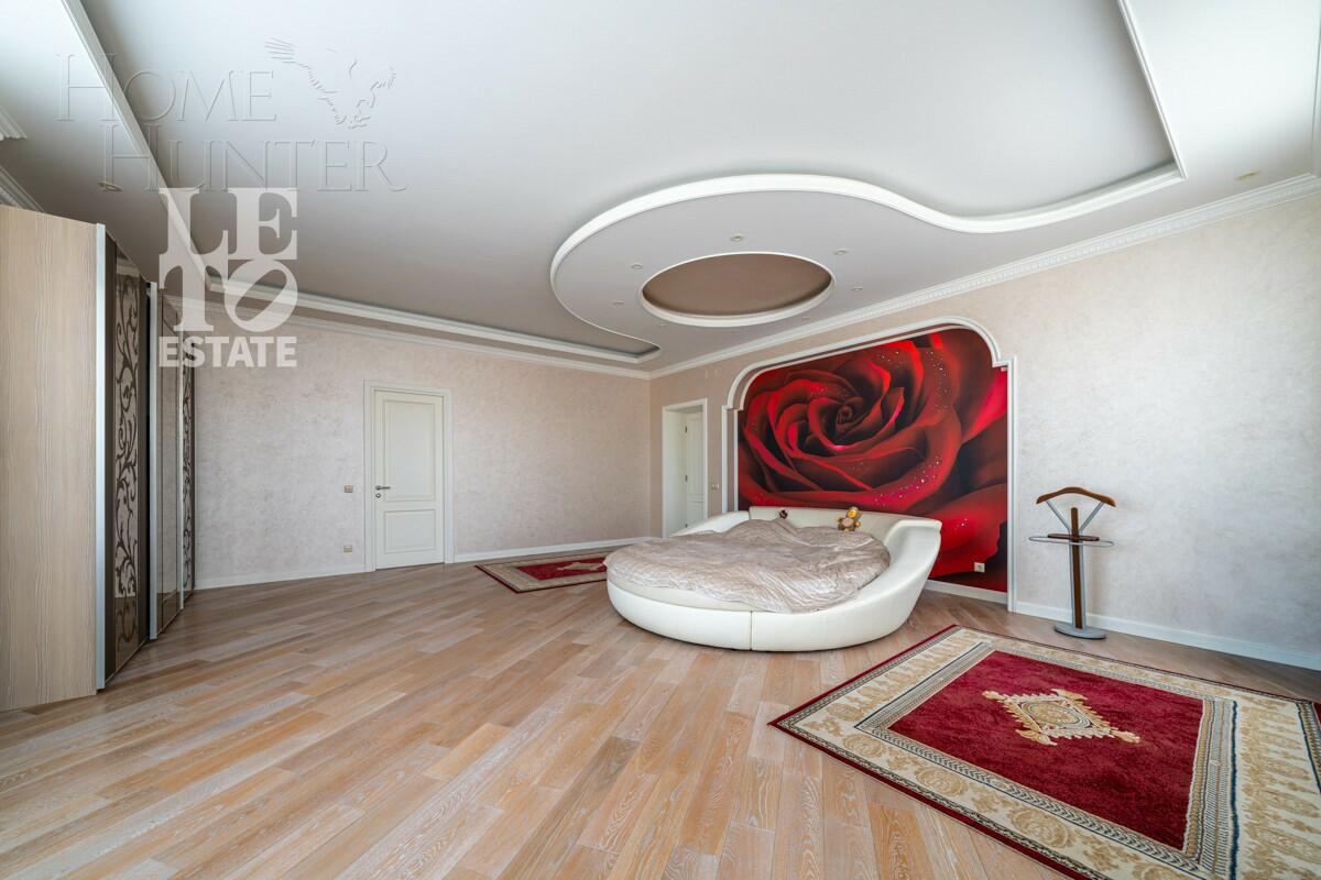 2-этажный коттедж 530 м² с отделкой