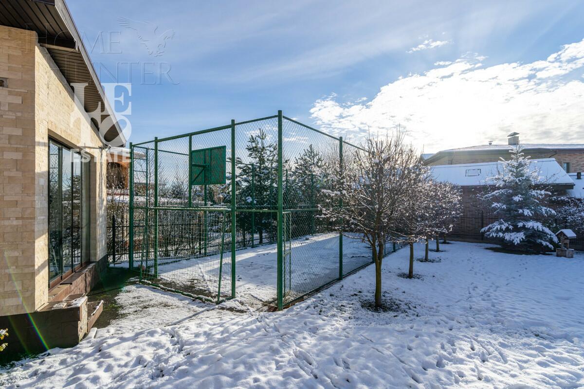 2-этажный коттедж 530 м² с отделкой