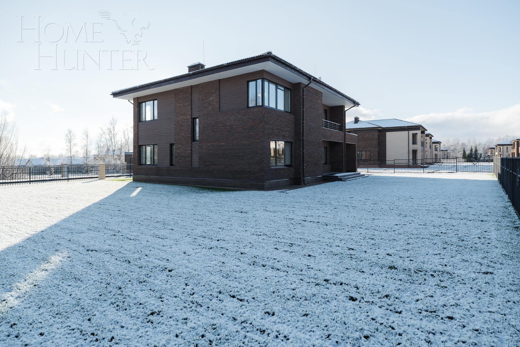 2-этажный коттедж 330 м² с отделкой