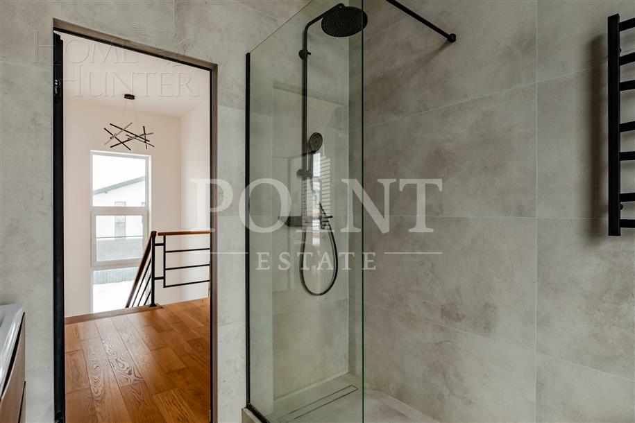 2-этажный коттедж 290 м² с отделкой