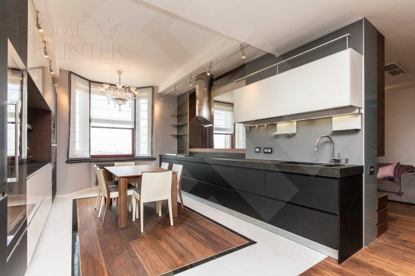 4-КОМН. КВАРТИРА С ОТДЕЛКОЙ 210 М² НА 35 ЭТАЖЕ