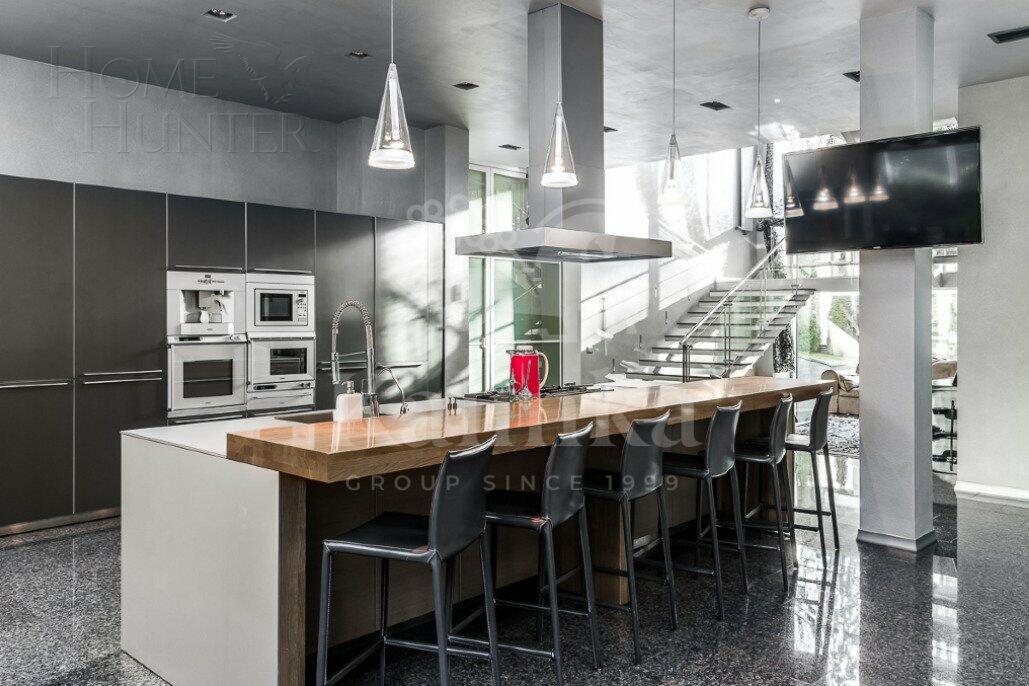 2-этажный коттедж 100 м² с отделкой