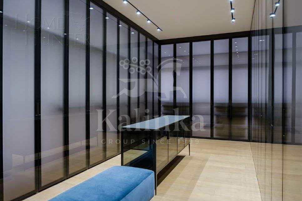 3-этажный коттедж 1 848 м² с отделкой