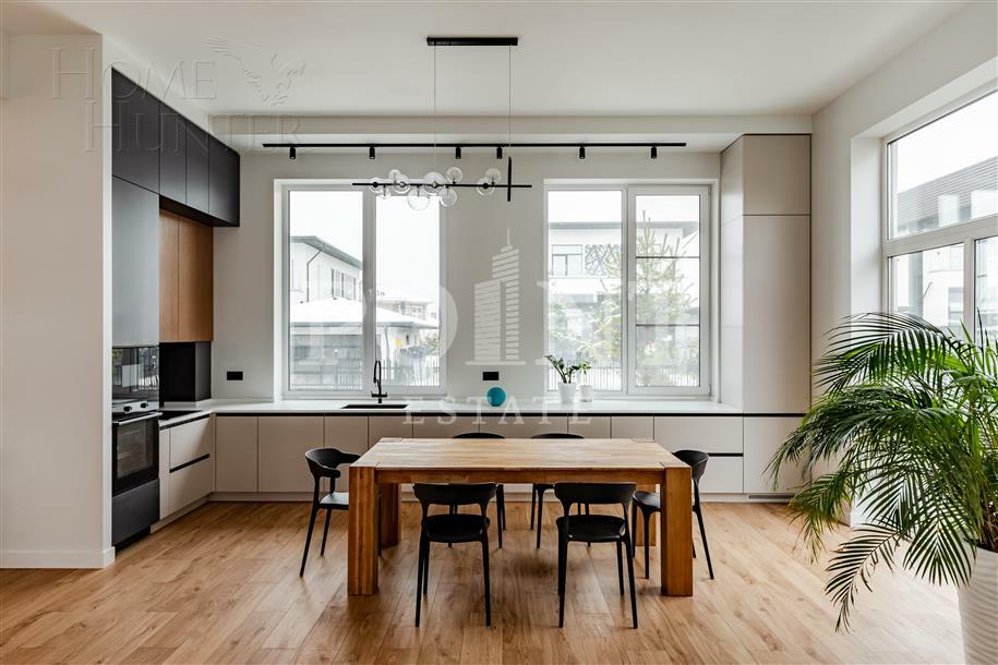 2-этажный коттедж 290 м² с отделкой