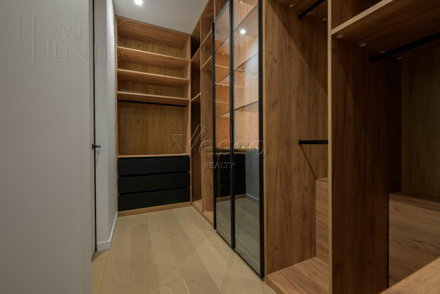 2-этажный коттедж 480 м² с отделкой