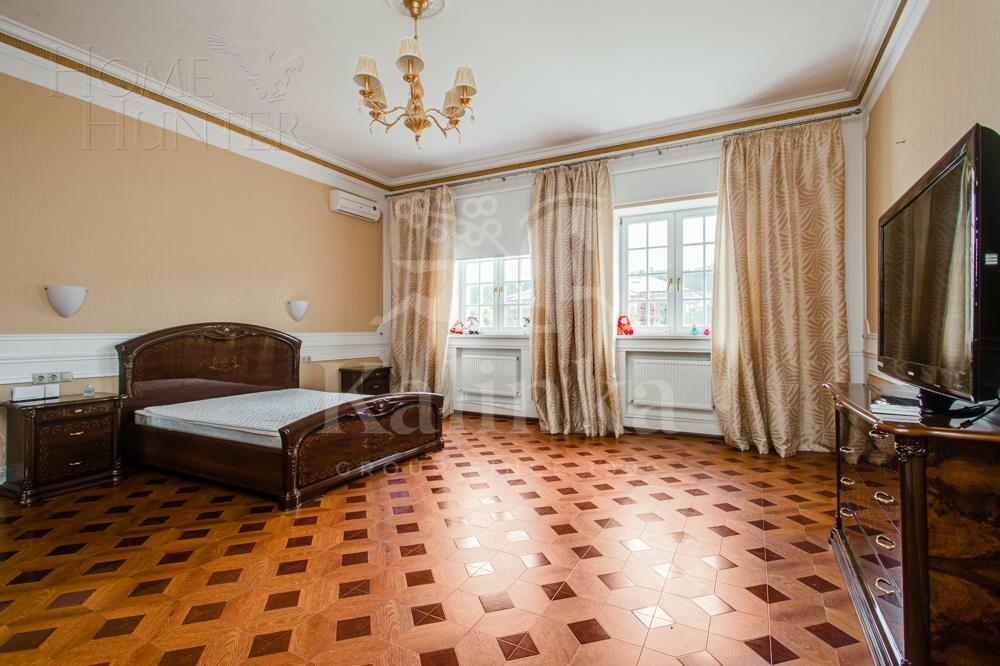 2-этажный коттедж 733 м² с отделкой