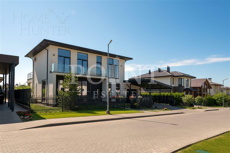 2-этажный коттедж 290 м² с отделкой