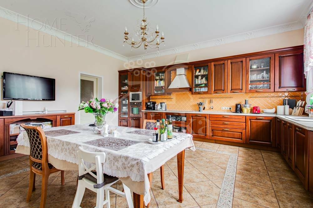 2-этажный коттедж 733 м² с отделкой