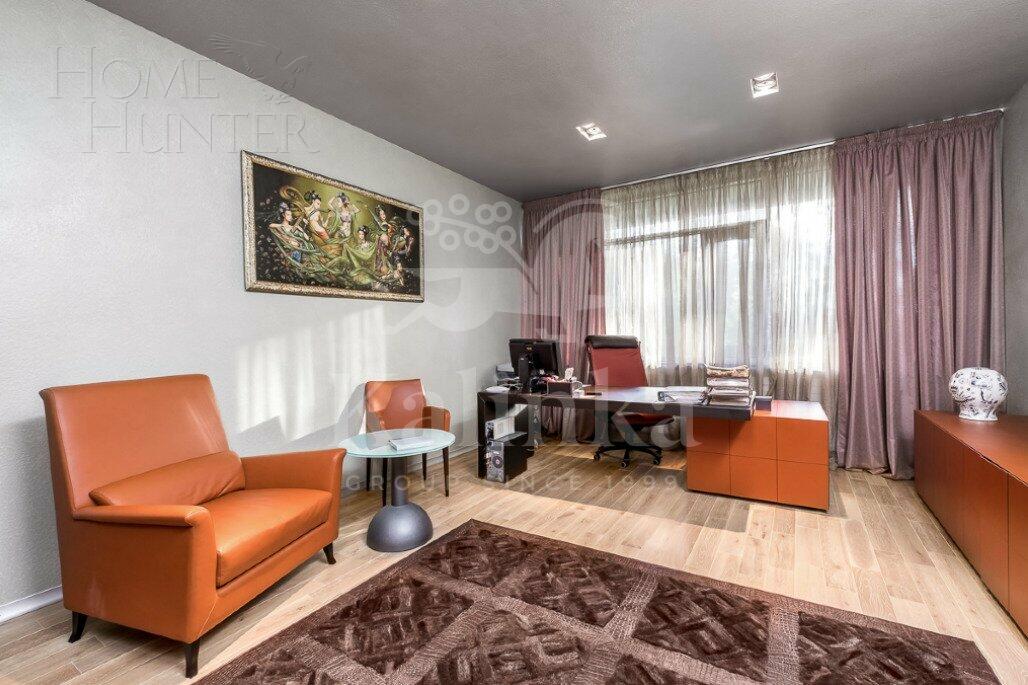 2-этажный коттедж 100 м² с отделкой