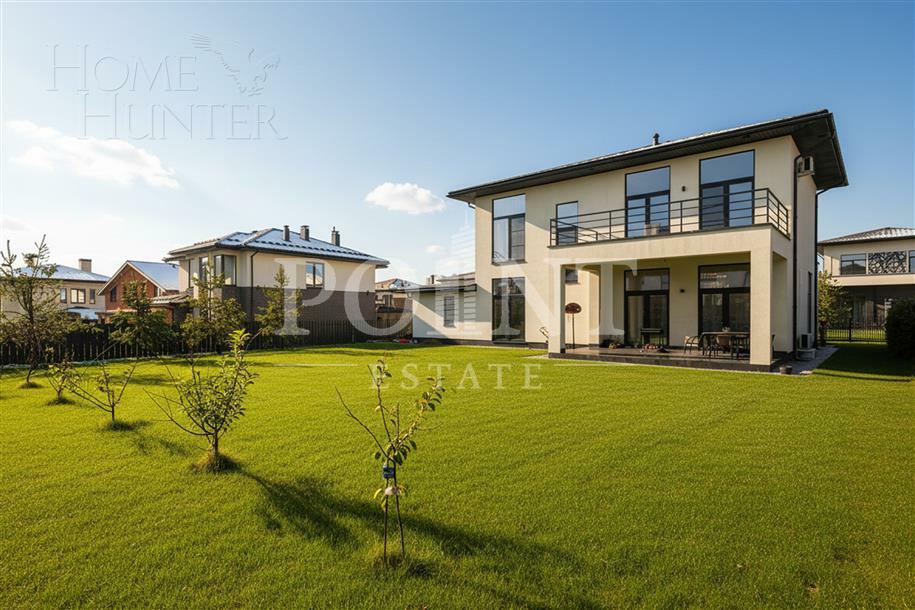 2-этажный коттедж 290 м² с отделкой