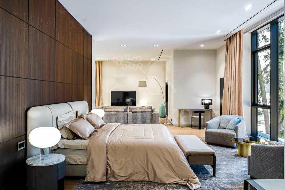 3-этажный коттедж 1 848 м² с отделкой