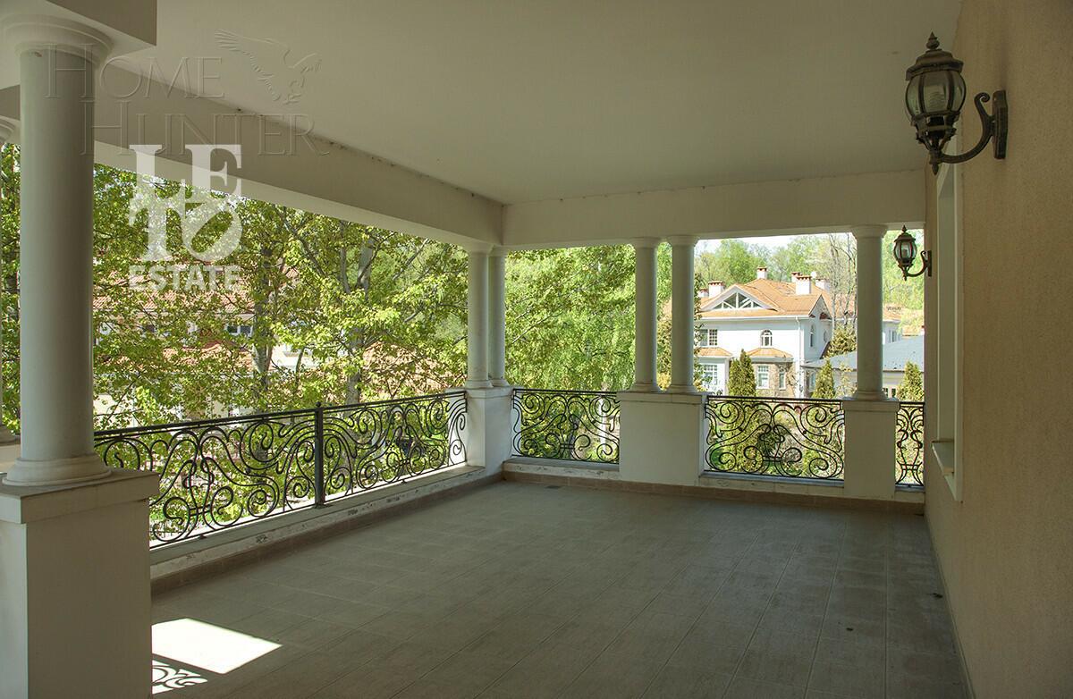 2-этажный коттедж 495 м² с отделкой