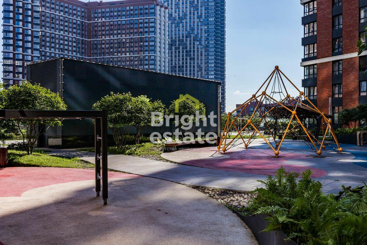 2-КОМН. КВАРТИРА С ОТДЕЛКОЙ 96 М² НА 11 ЭТАЖЕ