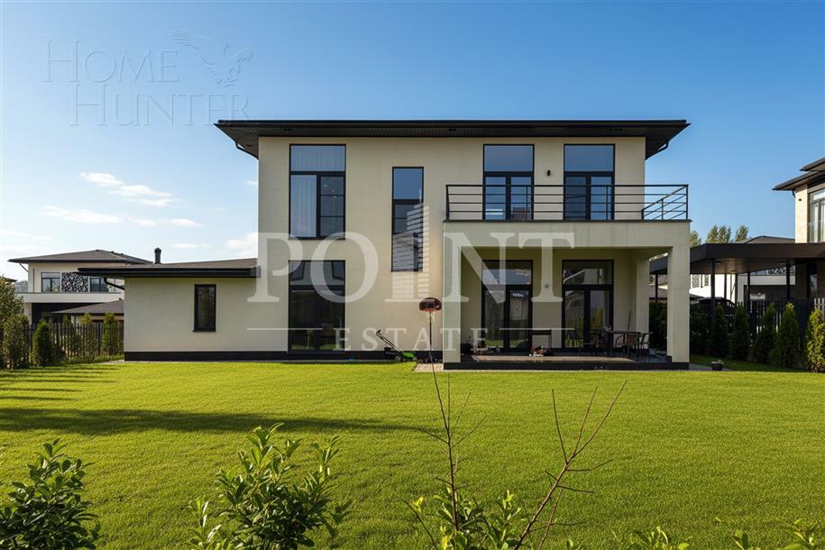 2-этажный коттедж 290 м² с отделкой