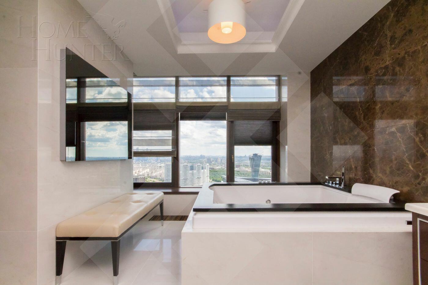 4-КОМН. КВАРТИРА С ОТДЕЛКОЙ 210 М² НА 35 ЭТАЖЕ