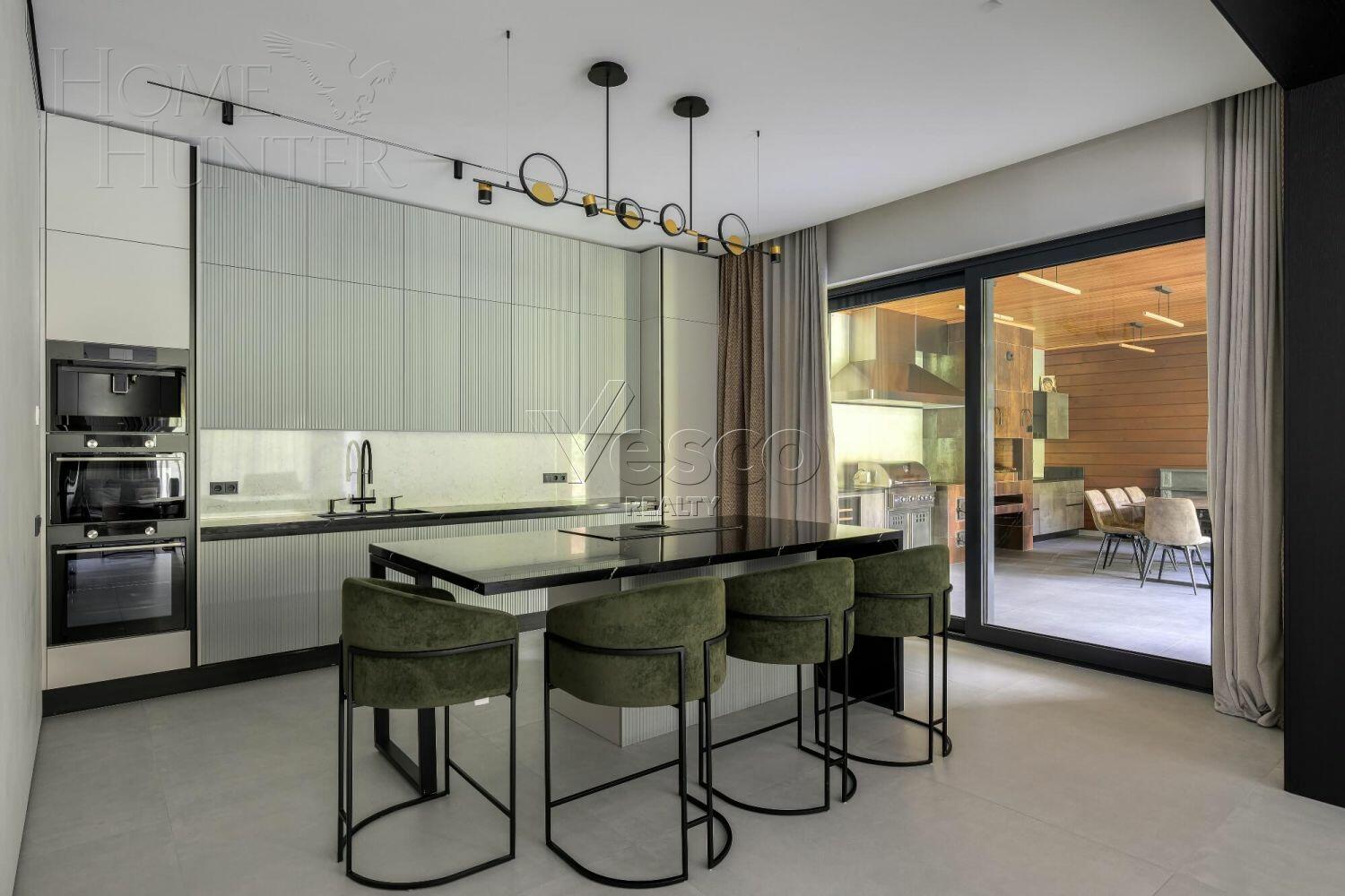 2-этажный коттедж 480 м² с отделкой